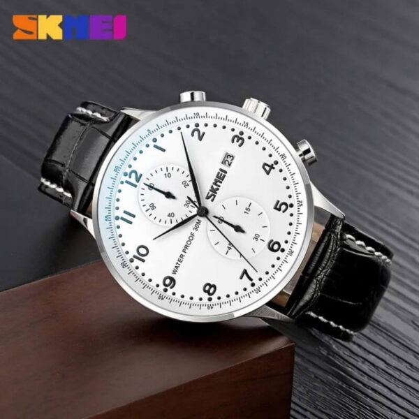 100% genuine (The SELLER guarantees the authenticity of the product) Brand Series : Skmei Model Number : 9301 For Men Water Resistant : 3 ATM 1 Year Warranty Brand Name : SKMEI Model Number :9301 Water Resistance : 5 ATM Case Material : Zinc Alloy Clasp Type : Stainless Steel Movement : Quartz Case Shape : Round Dial Diameter : 44 mm Band Width : 22 mm Case Thickness : 12 mm Band Length : 255 mm Weight : 59 g Band Material Type :Leather Dial Window Material Type: Glass Function : Time, Date, Stopwatch