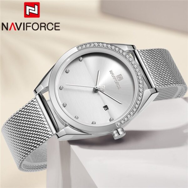 NAVIFORCE NF5015 Ladies Stainless Steel Mesh Crystal Date Display Quartz Watch -Silver